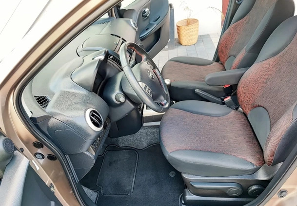 Nissan Note cena 22900 przebieg: 95069, rok produkcji 2011 z Przysucha małe 562